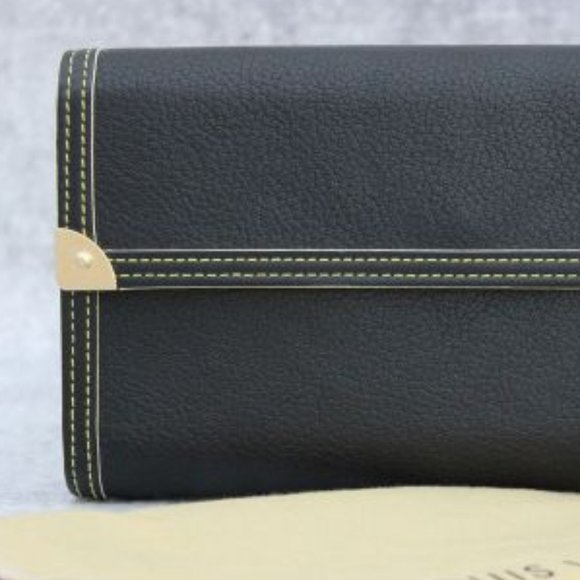 Louis Vuitton Suhali Leather Porte Tresor International Trifold Wallet -PRISTINE - Picture 3 of 16
